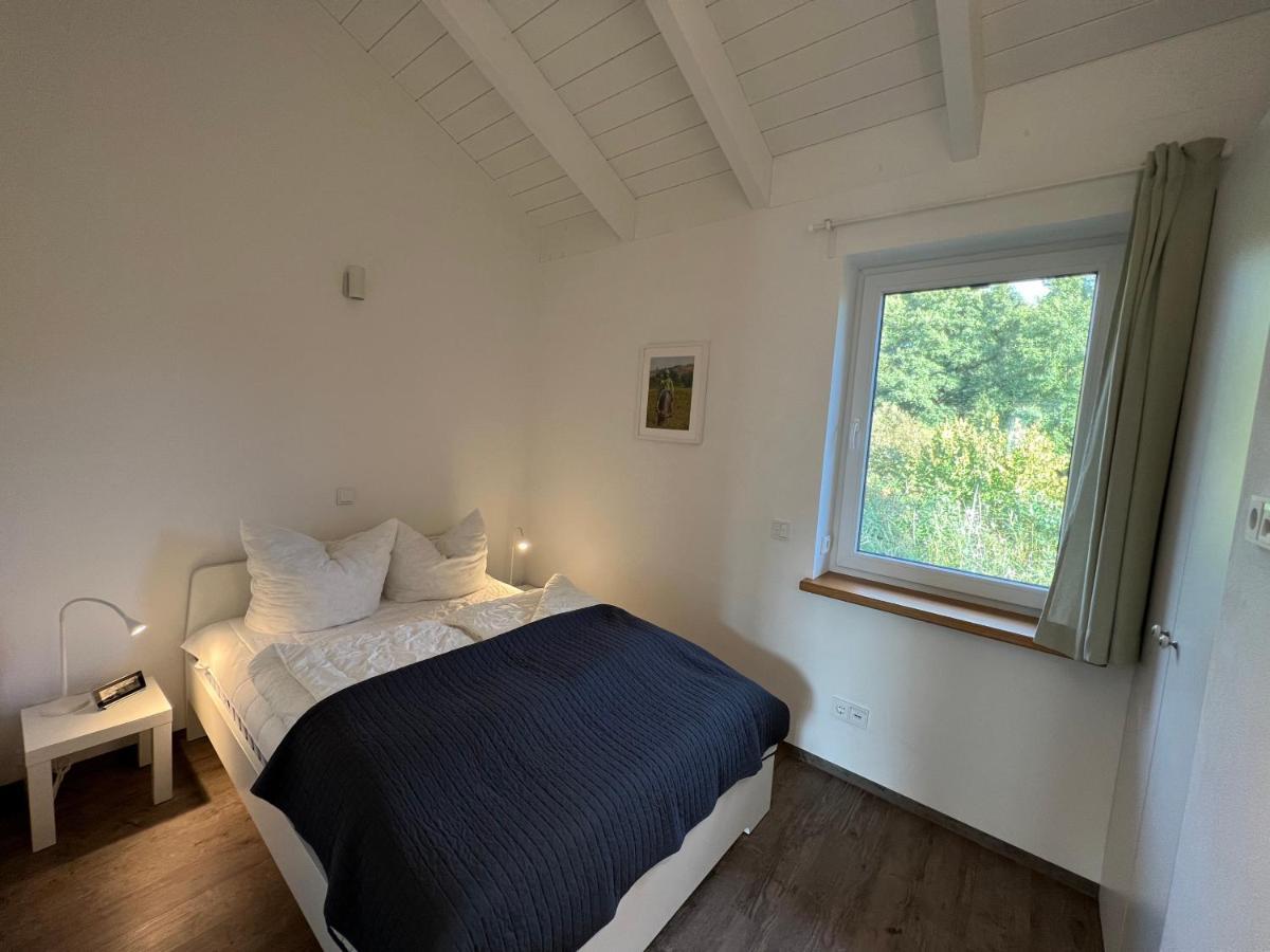 Ferienhaus Auszeit Mit Sauna Schwarz Eksteriør billede