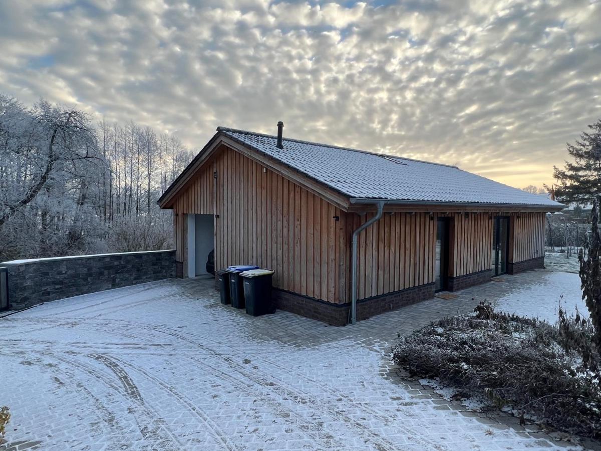 Ferienhaus Auszeit Mit Sauna Schwarz Eksteriør billede